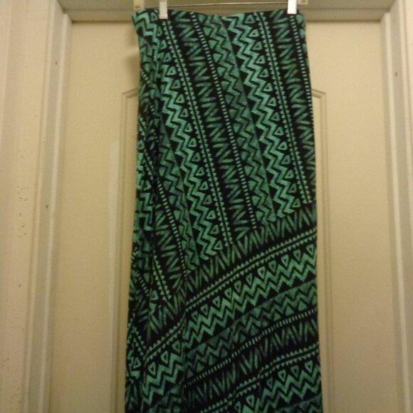 TRIBAL ISLAND PARADISE GIRL MAXI DRESS OR TALL SKIRT BY MATTY L - Picture 4 of 6